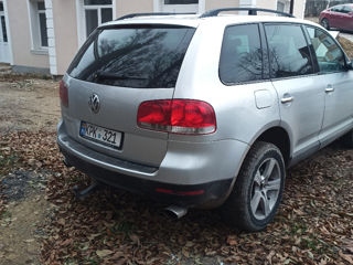 Volkswagen Touareg foto 3