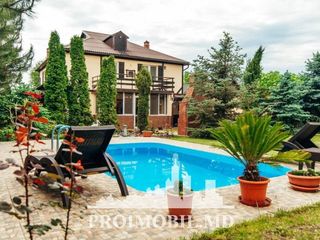 Anenii Noi! Vilă de Lux lingă castelul Mimi, 4 dormitoare! 350 mp + 9 ari! foto 1