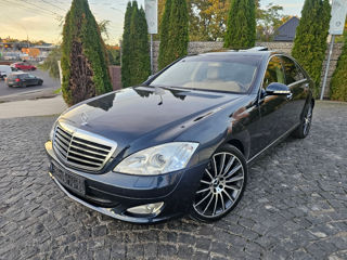 Mercedes S-Class