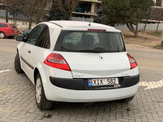 Renault Megane foto 5