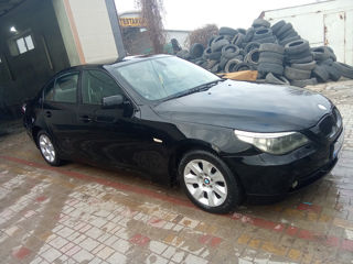 BMW 5 Series foto 9