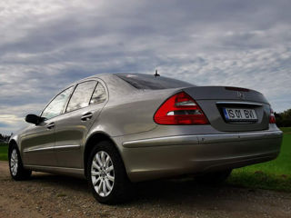 Mercedes E Class foto 4