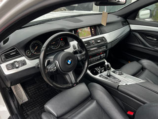 BMW 5 Series foto 11