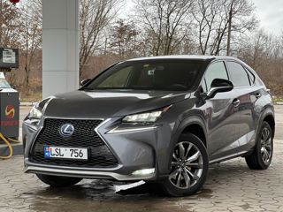 Lexus NX Series foto 1