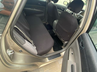 Toyota Prius foto 5