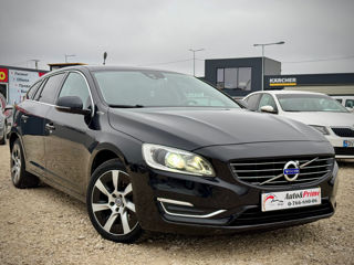 Volvo V60 foto 2