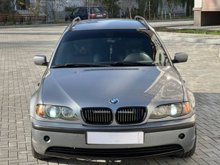 BMW 3 Series Touring foto 5