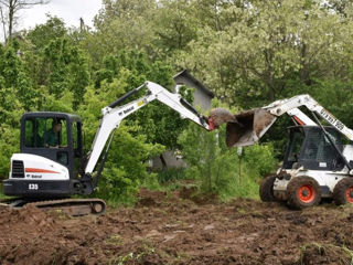 Servicii de terasament bobcat basculanta excavator foto 1