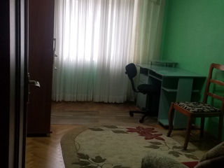 Apartament cu 2 camere, 55 m², Botanica, Chișinău foto 5