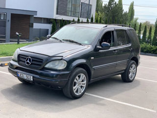 Mercedes M-Class