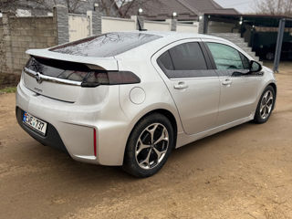 Opel Ampera foto 3