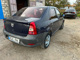 Dacia Logan foto 4