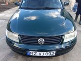 Volkswagen Passat foto 4