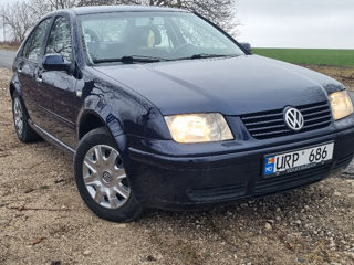 Volkswagen Bora foto 2