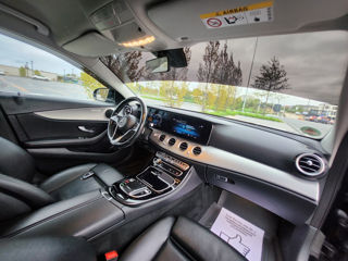 Mercedes E-Class foto 8