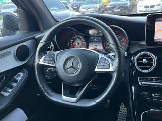 Mercedes GLC foto 8