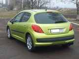 Peugeot 207 foto 2