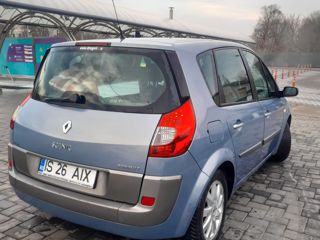 Renault Scenic foto 5