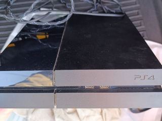 PS4 500gb foto 2