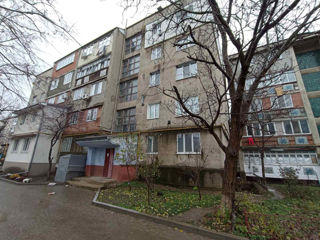 Apartament cu 3 camere, 50 m², Centru, Drochia foto 6