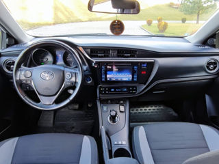 Toyota Auris foto 9