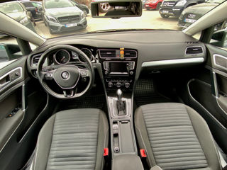 Volkswagen Golf foto 6