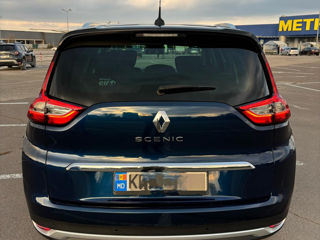 Renault Grand Scenic foto 2