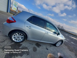 Toyota Auris foto 4