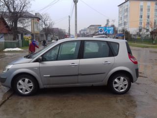 Renault Scenic foto 2