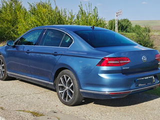 Volkswagen Passat foto 4