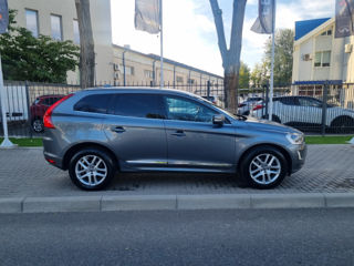 Volvo XC60 foto 4