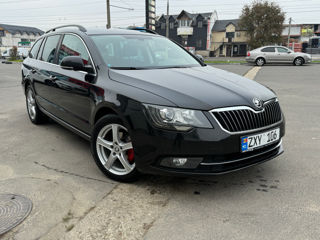 Skoda Superb foto 5