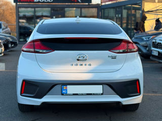 Hyundai IONIQ foto 6