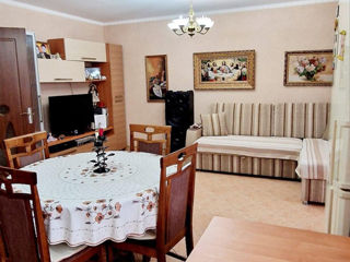 Apartament cu 3 camere, 112 m², Centru, Cimișlia foto 2