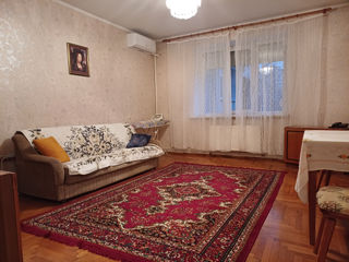 Apartament cu 1 cameră, 45 m², Buiucani, Chișinău foto 2