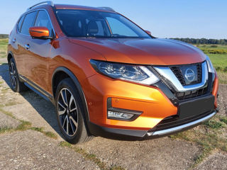 Nissan X-Trail foto 1