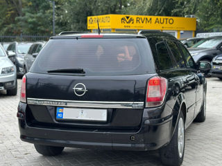 Opel Astra foto 6