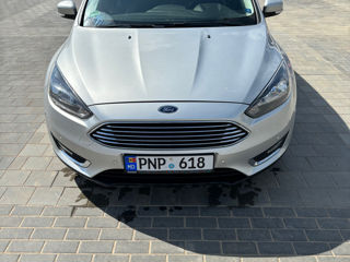 Ford Focus foto 4