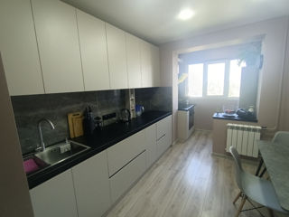 Apartament cu 3 camere, 72 m², 10 cartier, Bălți