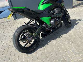 Kawasaki Z 800 foto 4