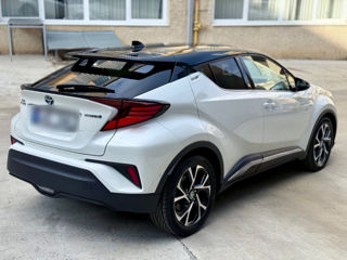 Toyota C-HR foto 7