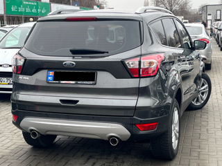 Ford Kuga foto 3