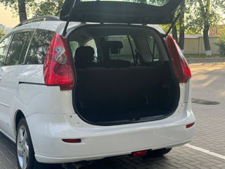 Mazda 5 фото 11