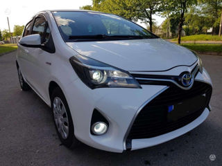 Toyota Yaris foto 2