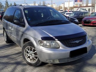 Chrysler Voyager foto 4