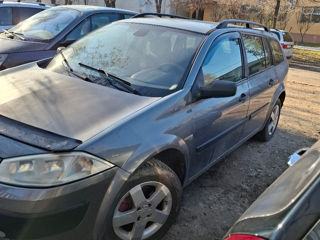 Renault Megane foto 2