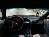 BMW 3 Series foto 7