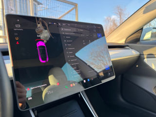 Tesla Model 3 foto 13