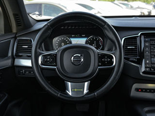 Volvo XC90 foto 12