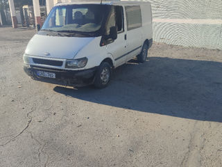 Ford Transit foto 2